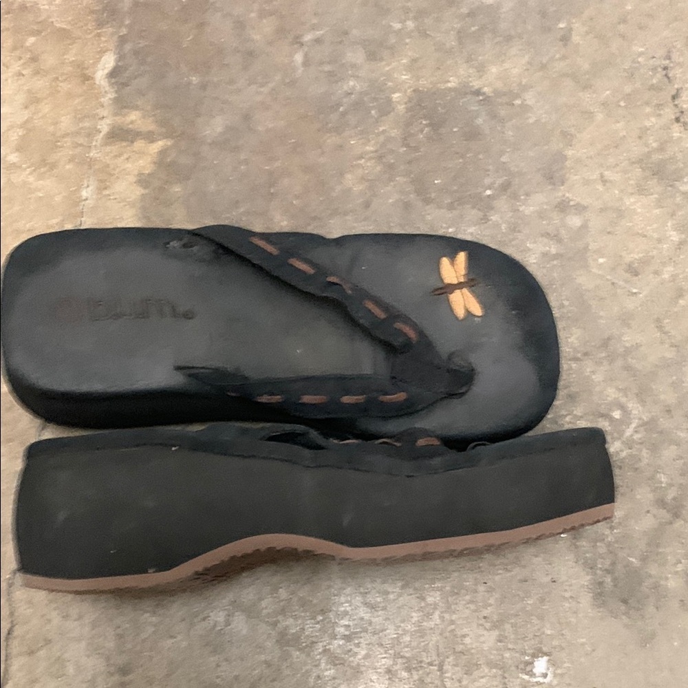 Vintage y2k bum Platform Flip Flops with Dragonfly Detail